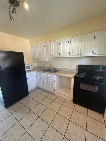 $1,100 | 1627 West Oak Ridge Road, Unit D, Orlando, FL 32809