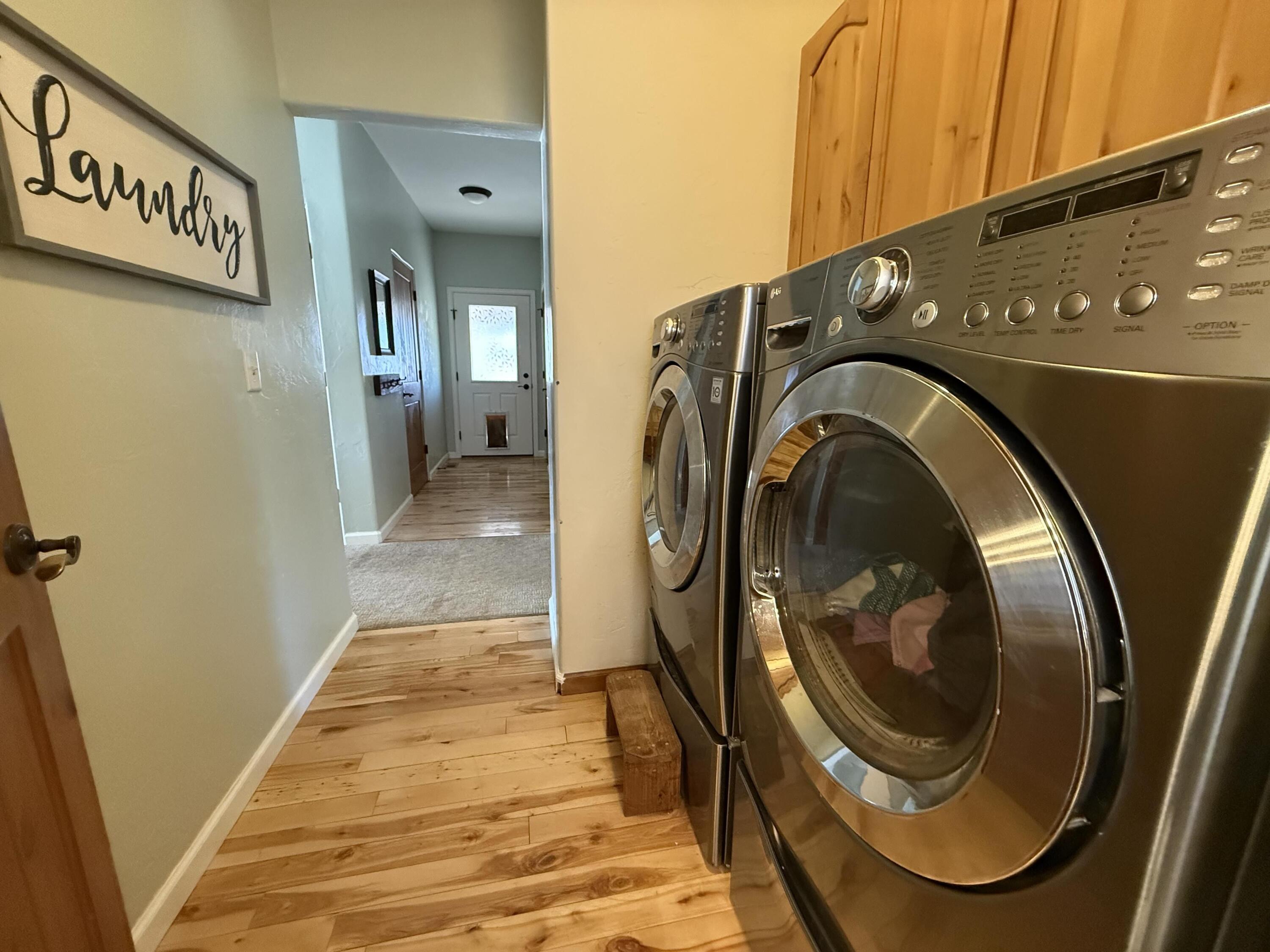 511 Marion Overlook Ridgway, CO 81432 - Photo 25 of 27 Laundry Room