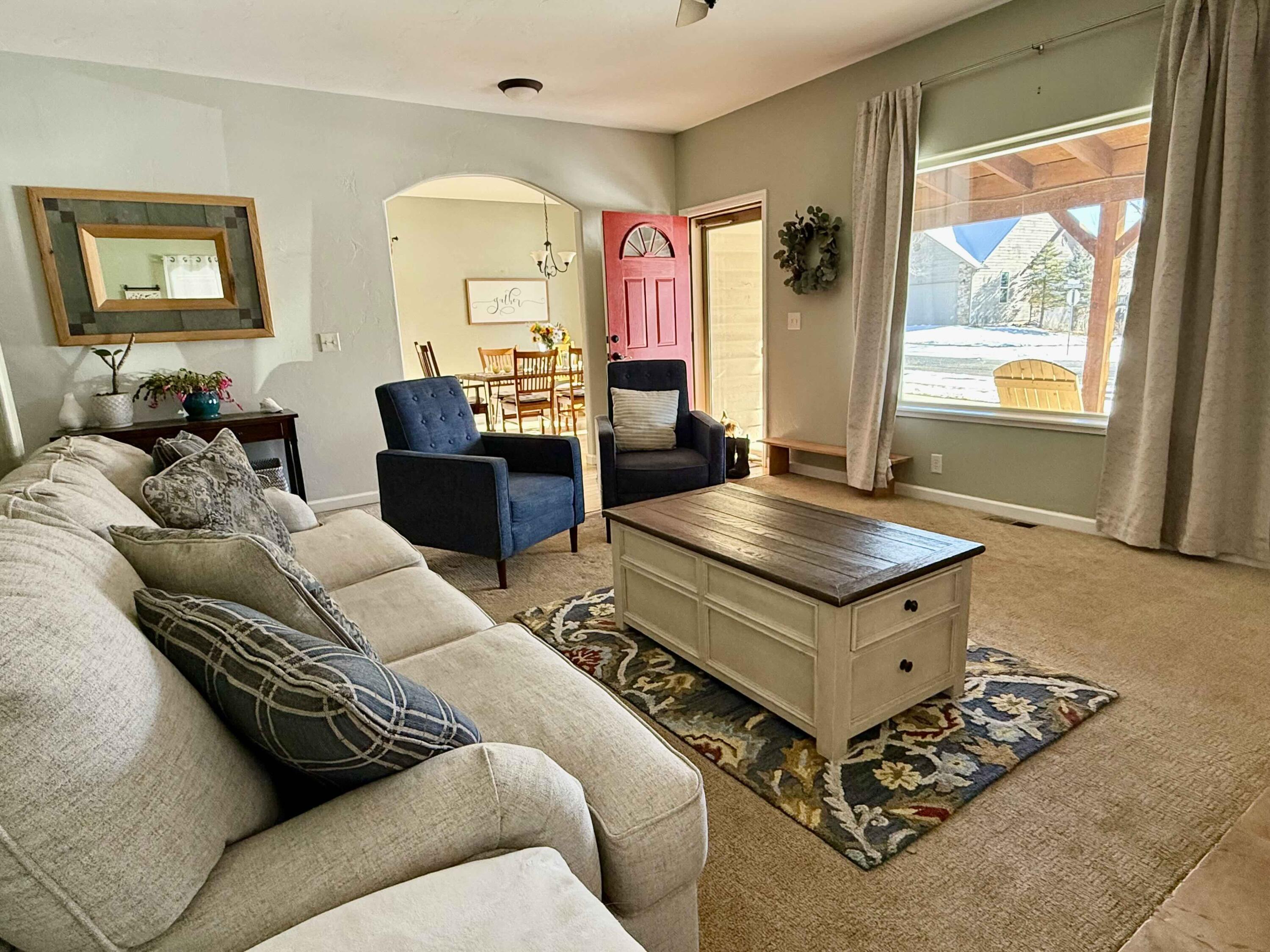 511 Marion Overlook Ridgway, CO 81432 - Photo 6 of 27 Living Room