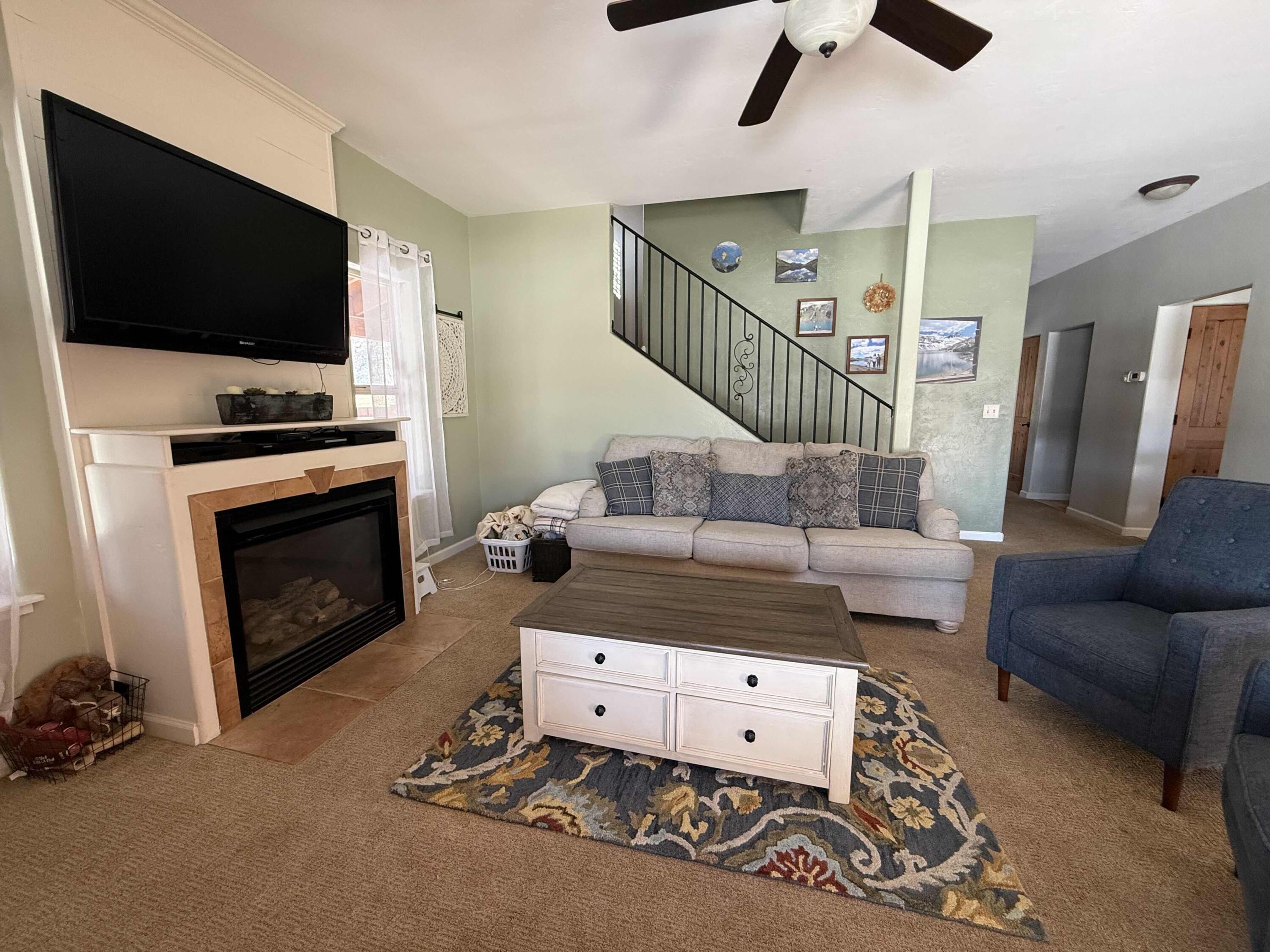 511 Marion Overlook Ridgway, CO 81432 - Photo 8 of 27 Living Room