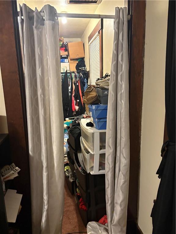 718 7th Avenue Coraopolis, PA 15108 - Photo 8 of 12 Gallery Image 8