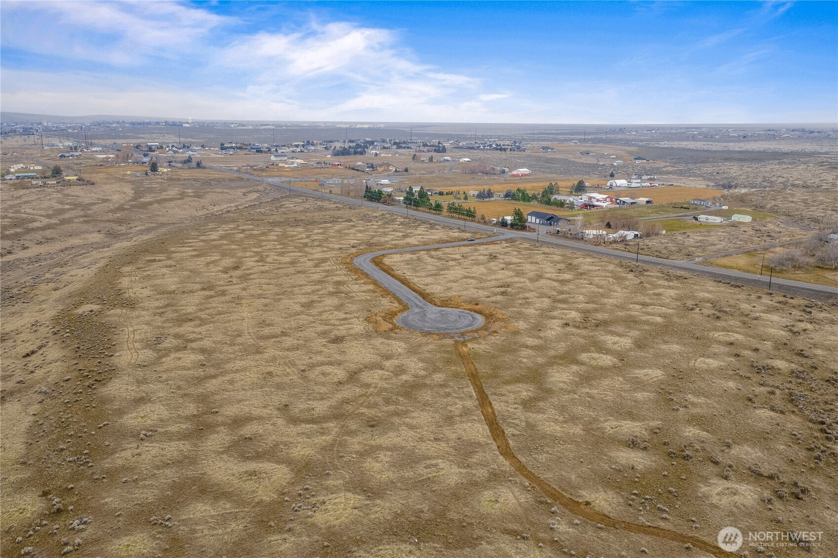3 Cascade View Road Ephrata, WA 98823 - Photo 16 of 20 a view of a city