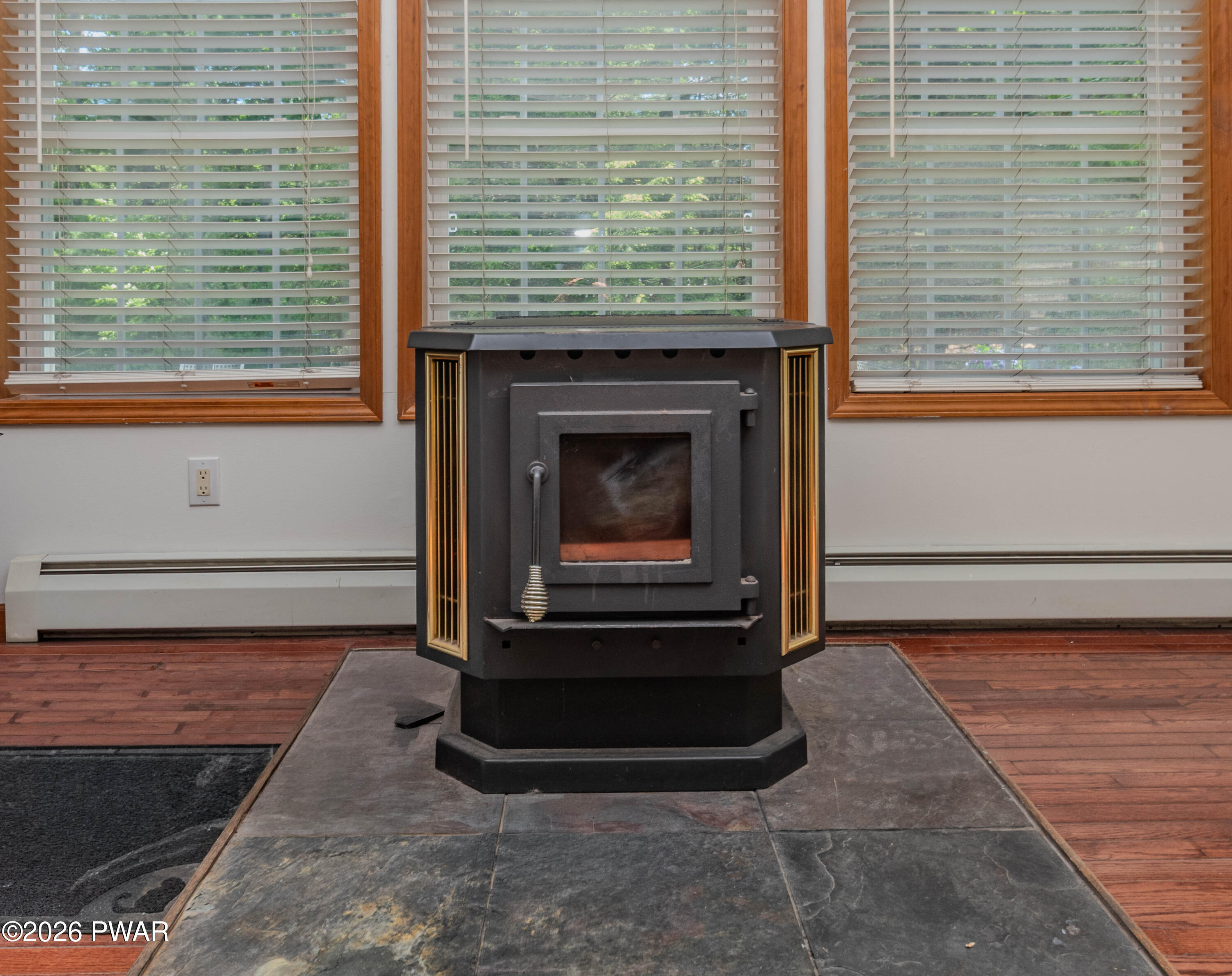 160 Mountain Springs Road Milford, PA 18337 - Photo 23 of 74