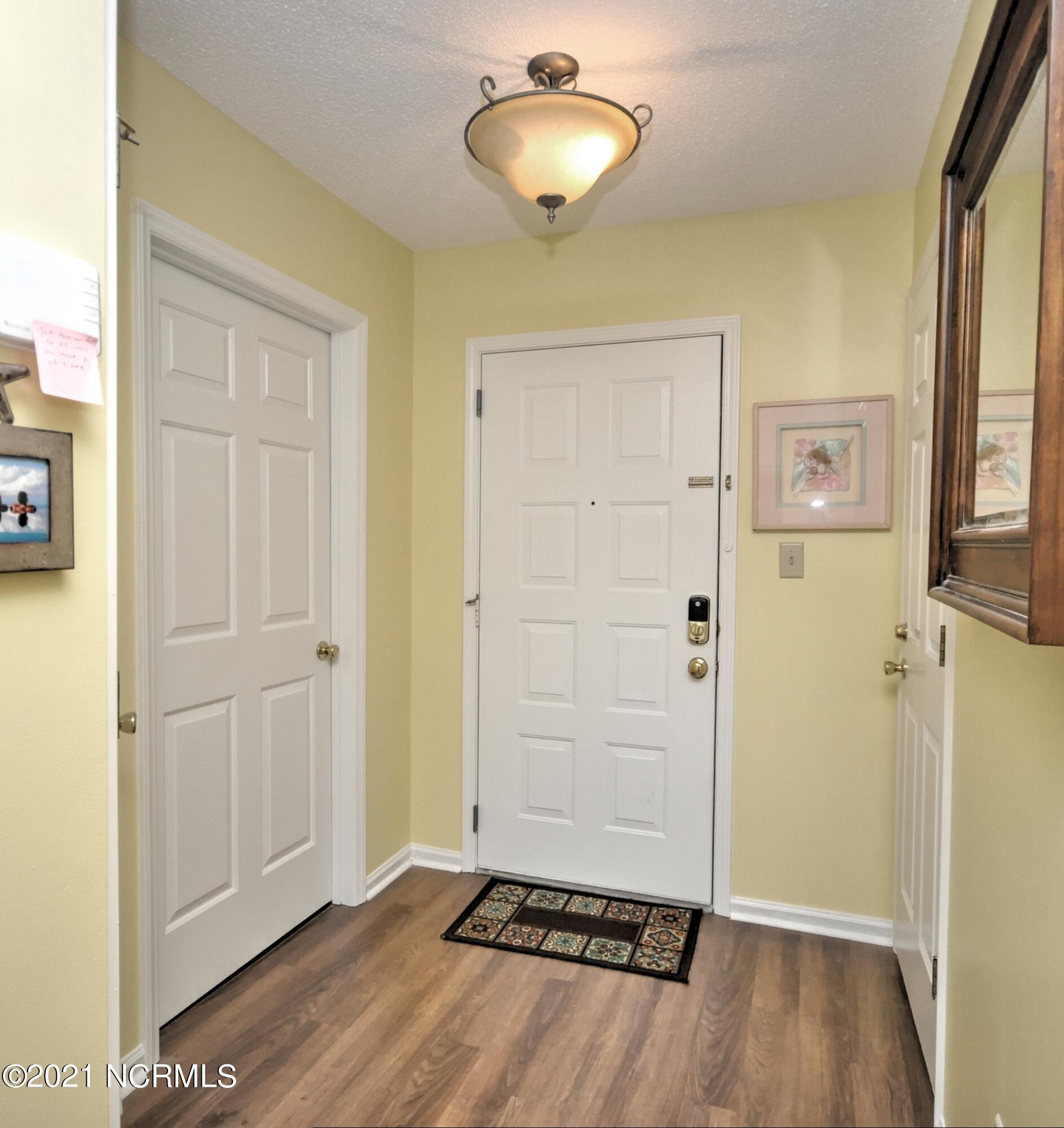 804 Colony Place, Unit 4E Sunset Beach, NC 28468 - Photo 2 of 28 Foyer