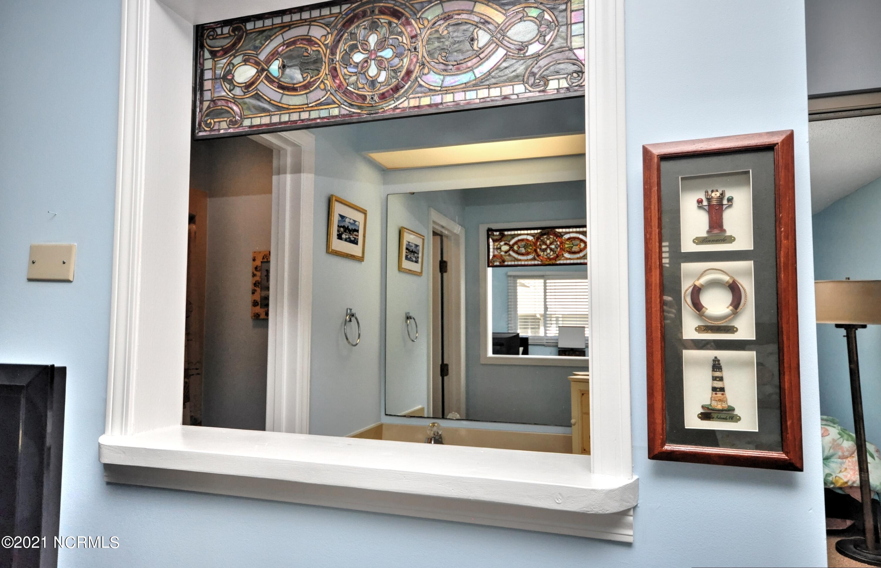 804 Colony Place, Unit 4E Sunset Beach, NC 28468 - Photo 23 of 28 Bath2