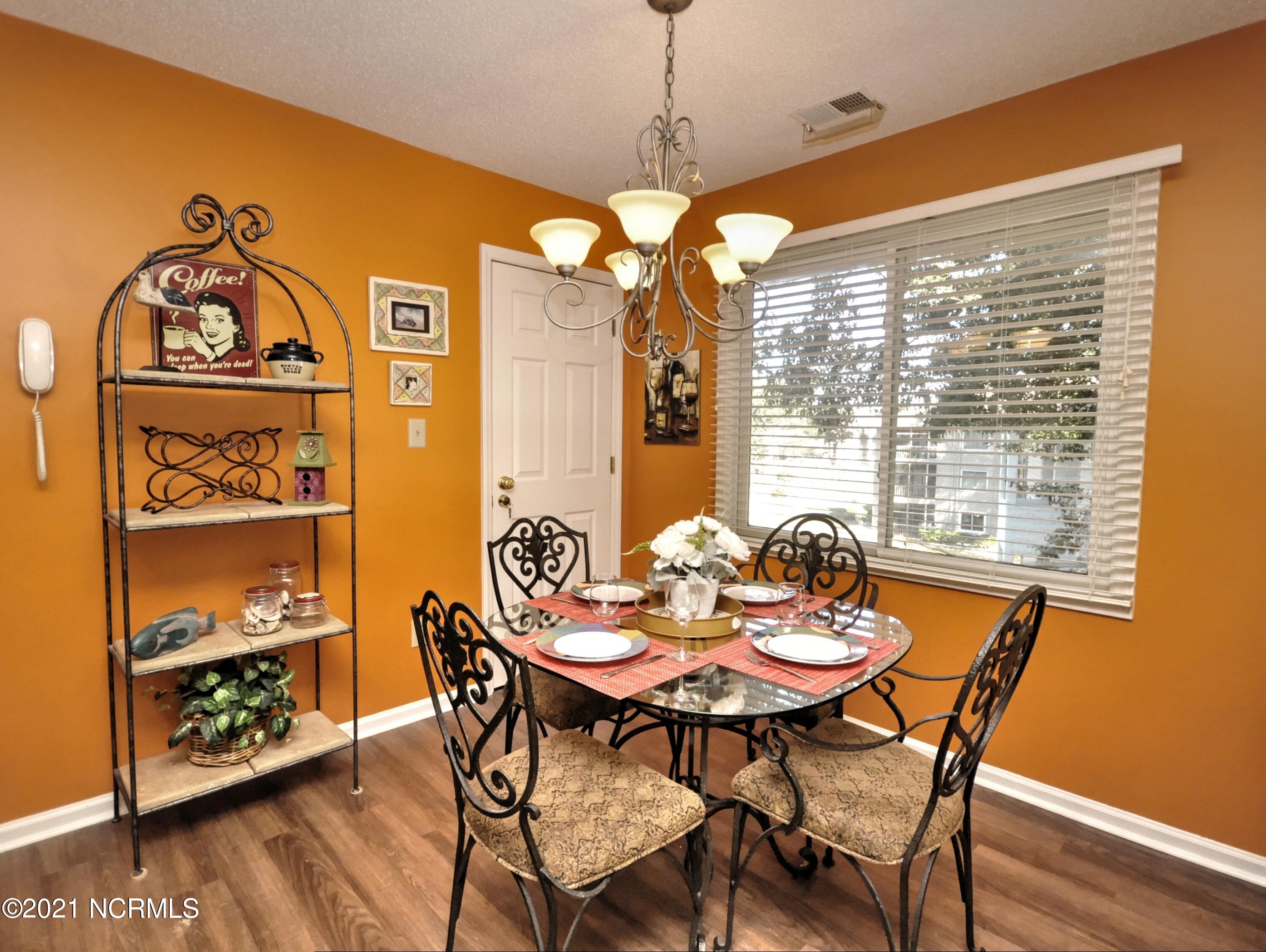 804 Colony Place, Unit 4E Sunset Beach, NC 28468 - Photo 7 of 28 DR