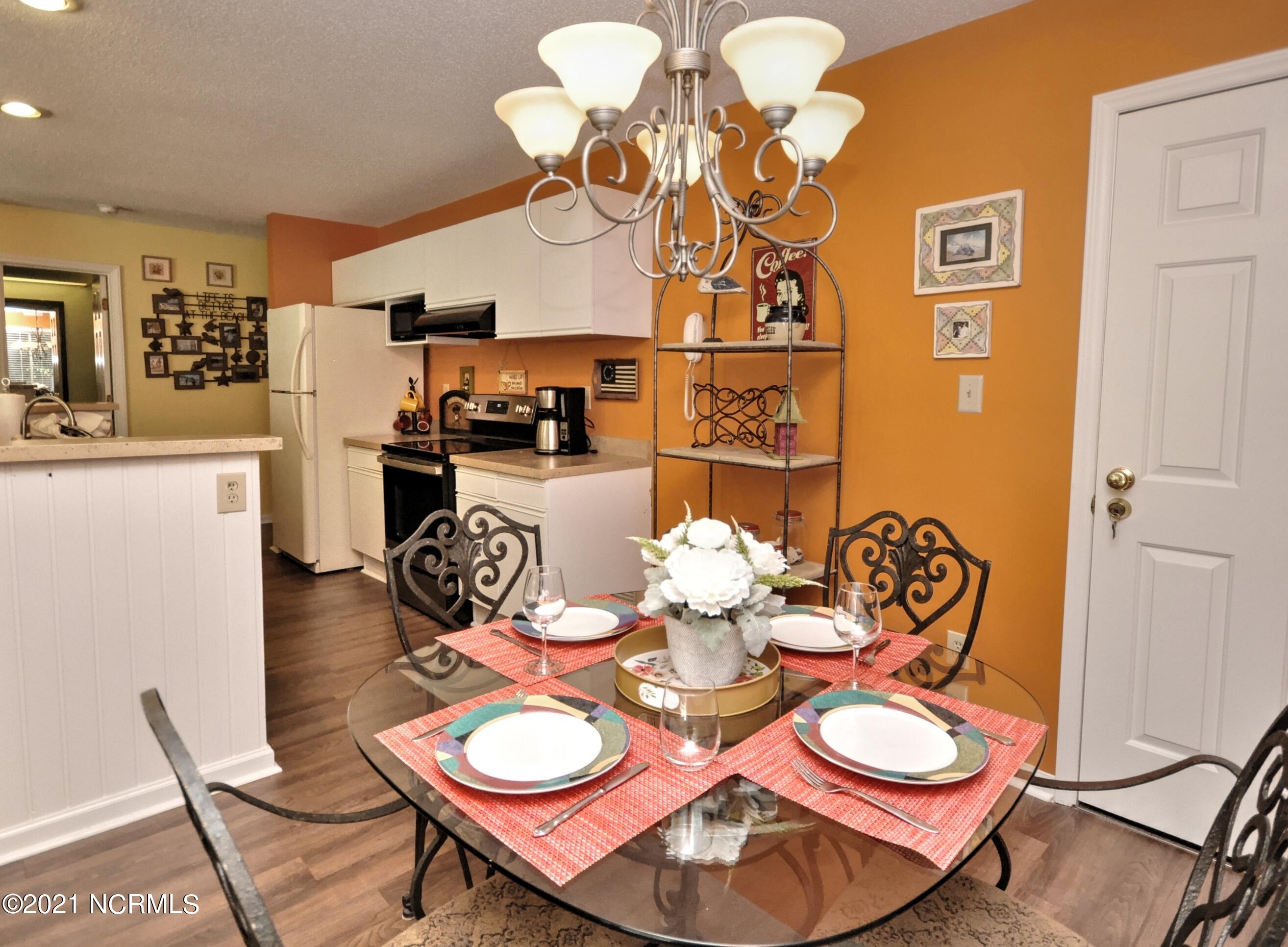 804 Colony Place, Unit 4E Sunset Beach, NC 28468 - Photo 8 of 28 DR2