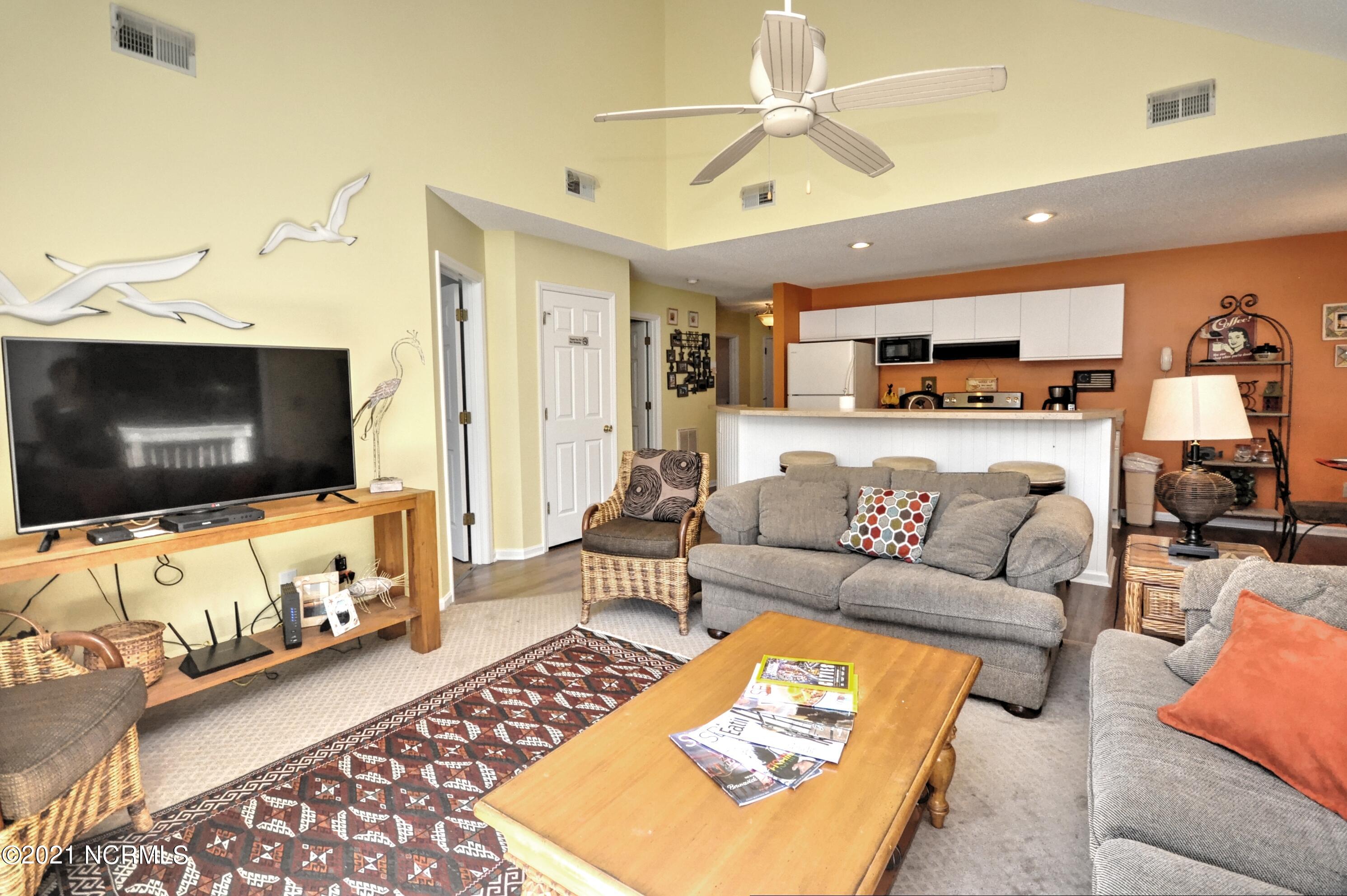 804 Colony Place, Unit 4E Sunset Beach, NC 28468 - Photo 9 of 28 LR4