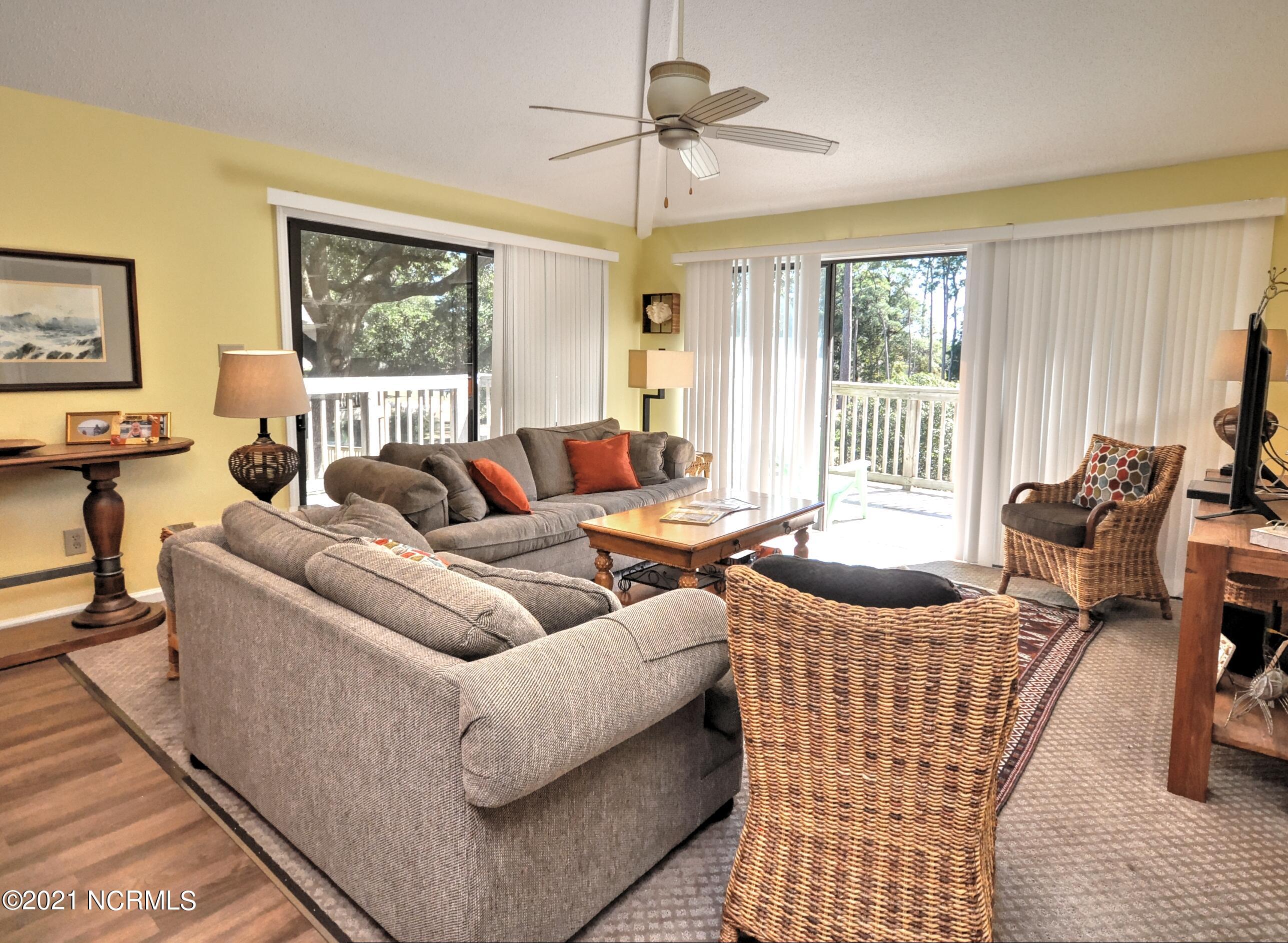 804 Colony Place, Unit 4E Sunset Beach, NC 28468 - Photo 10 of 28 LR