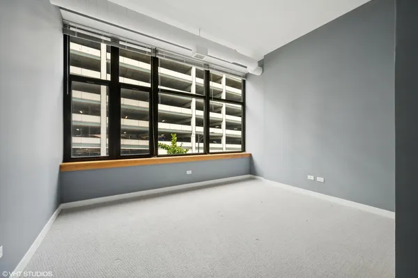 $430,000 | 333 West Hubbard Street, Unit 3D, Chicago, IL 60654