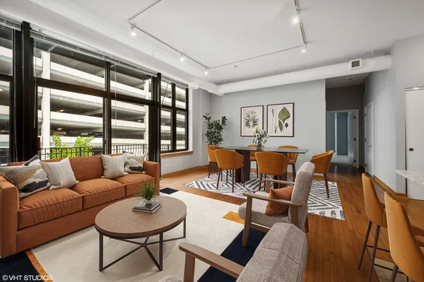 $430,000 | 333 West Hubbard Street, Unit 3D, Chicago, IL 60654