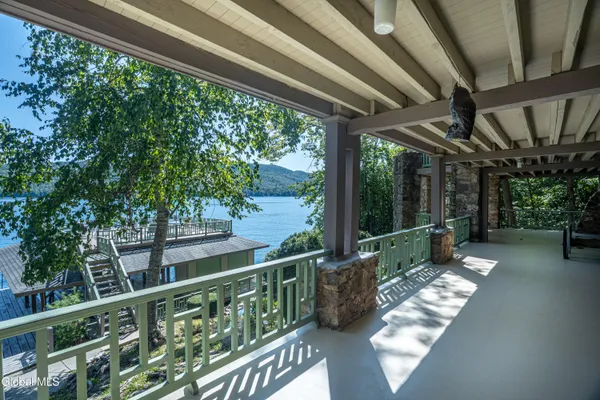 $6,000,000 | 43 Paxton Road, Lake George, NY 12845