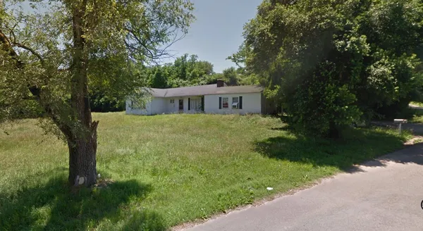 $895 | 420 Lafayette Road, Unit A, Clarksville, TN 37042