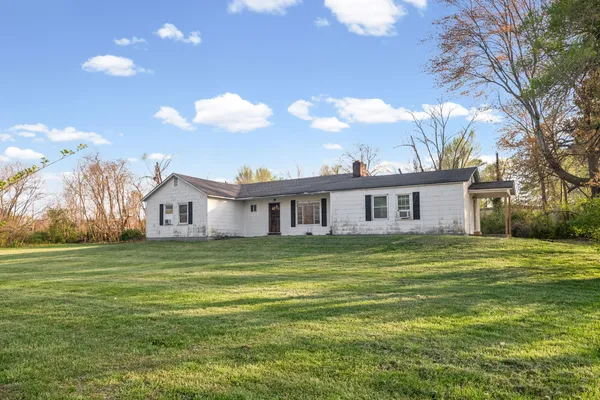 $895 | 420 Lafayette Road, Unit A, Clarksville, TN 37042