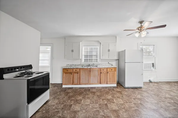 $895 | 420 Lafayette Road, Unit A, Clarksville, TN 37042