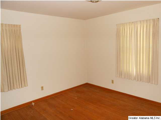 1550 Commerce Drive Sylacauga, AL 35150 - Photo 4 of 6