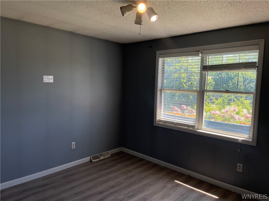 3928 Caitlin Buffalo, NY 14219 - Photo 21 of 44