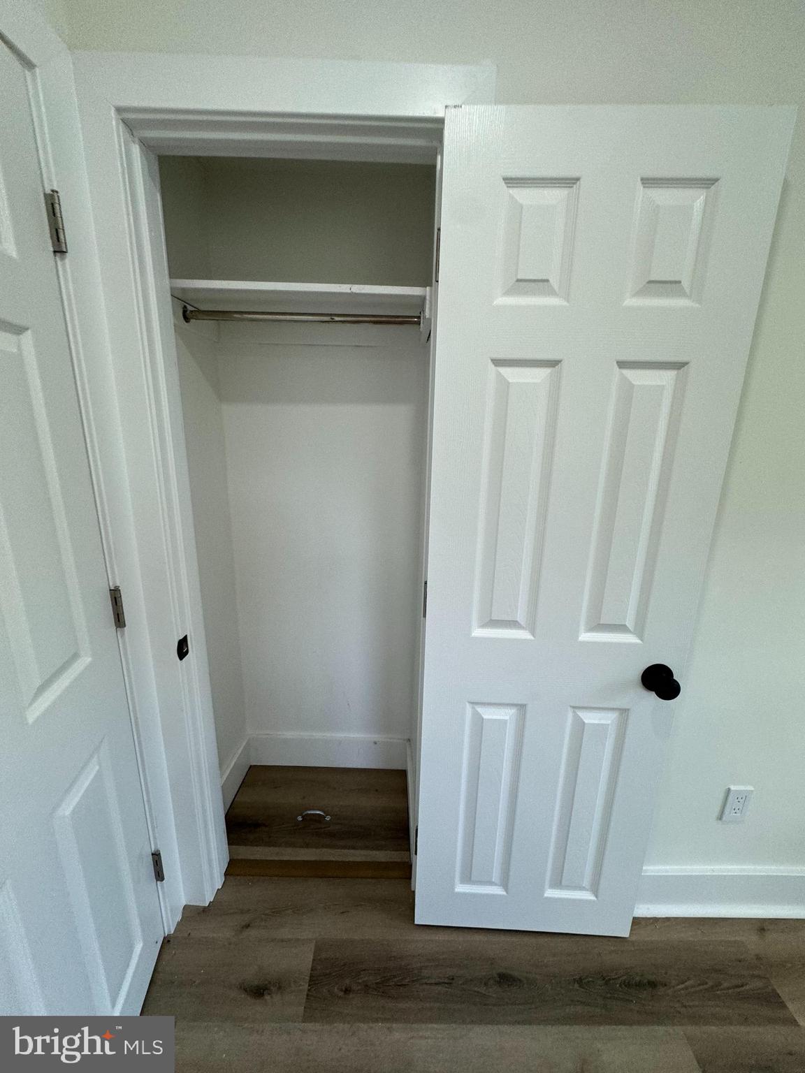 8606 Verree Road Philadelphia, PA 19115 - Photo 29 of 40 a view of a elevator