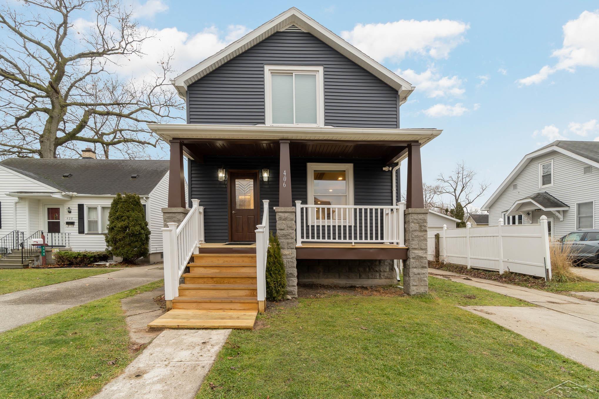 406 Cass Avenue Bay City, MI 48708 - Photo 1 of 22 50098915.JPG