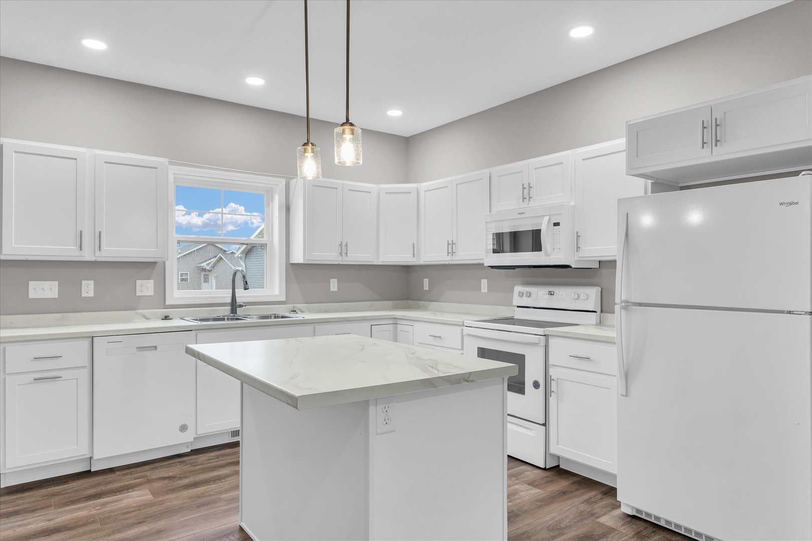 1206 South Smith Road Urbana, IL 61802 - Photo 11 of 34 Gallery Image 11