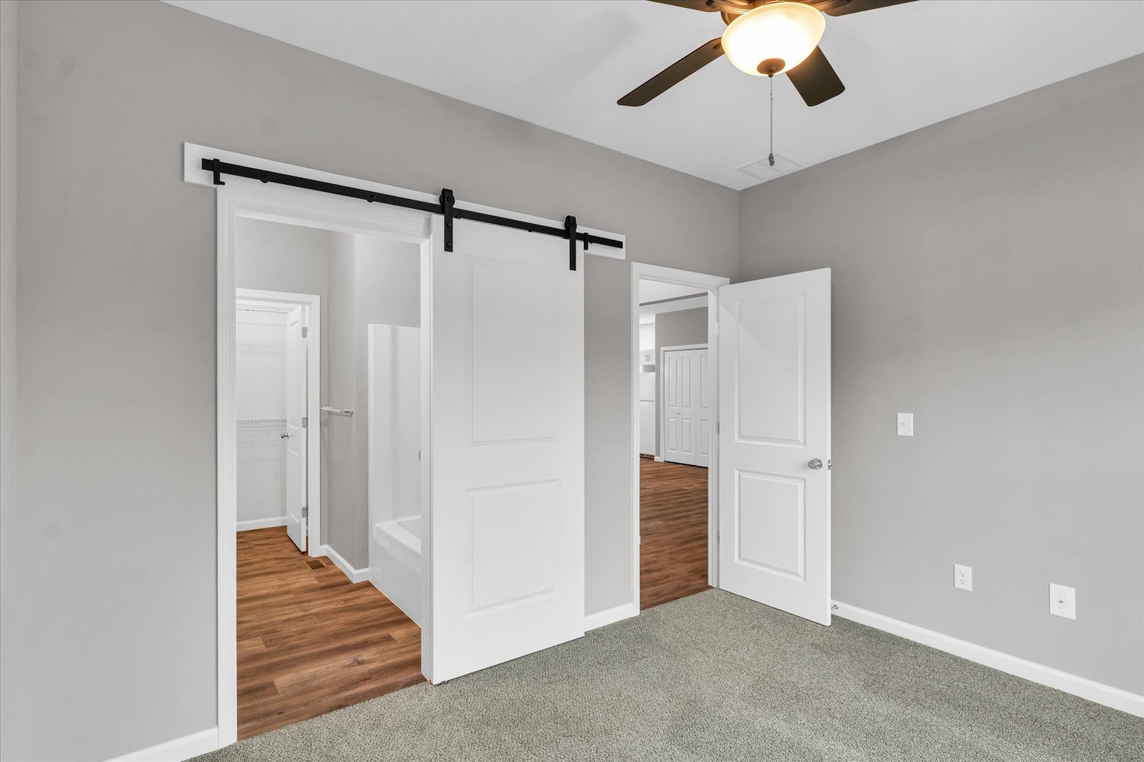 1206 South Smith Road Urbana, IL 61802 - Photo 17 of 34 Gallery Image 17