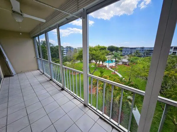 $79,900 | 4650 Washington Street, Unit 504, Hollywood, FL 33021