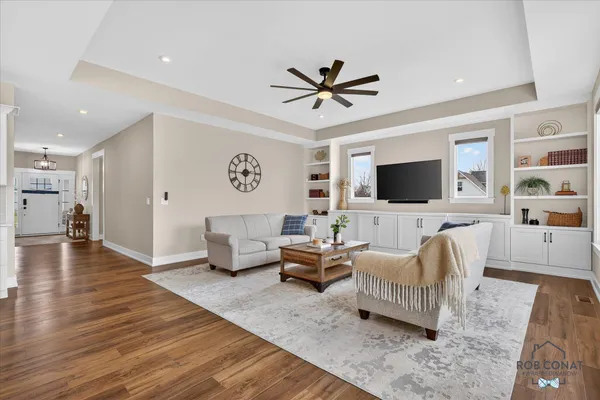 $1,099,900 | 8235 Country Rail Drive Southwest, Byron Center, MI 49315