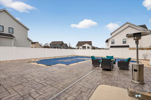 $1,099,900 | 8235 Country Rail Drive Southwest, Byron Center, MI 49315