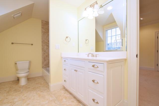 4014 Estes Road Nashville, TN 37215 - Photo 17 of 20 All of the bedrooms in this home have attached full baths!