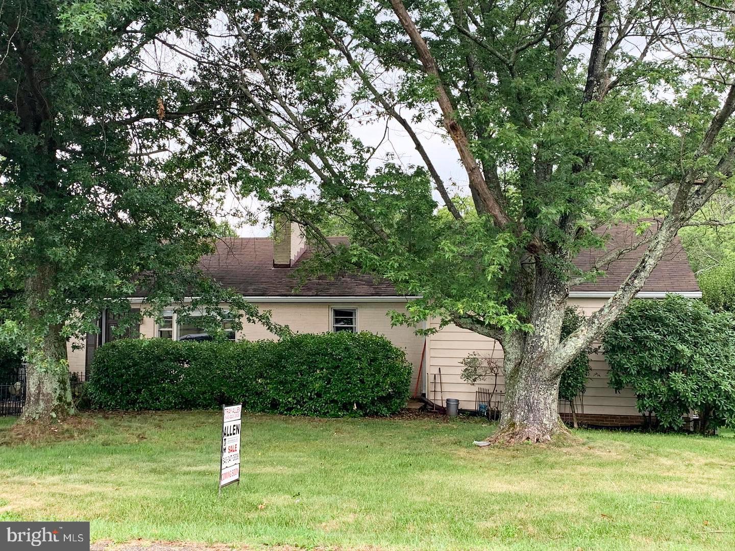 8646 Lees Ridge Road Warrenton, VA 20186 - Photo 1 of 15 Gallery Image 1