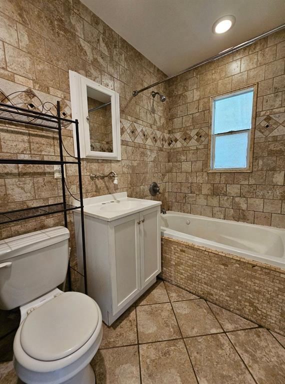 1516 Holly Road Lakeland, FL 33801 - Photo 12 of 21