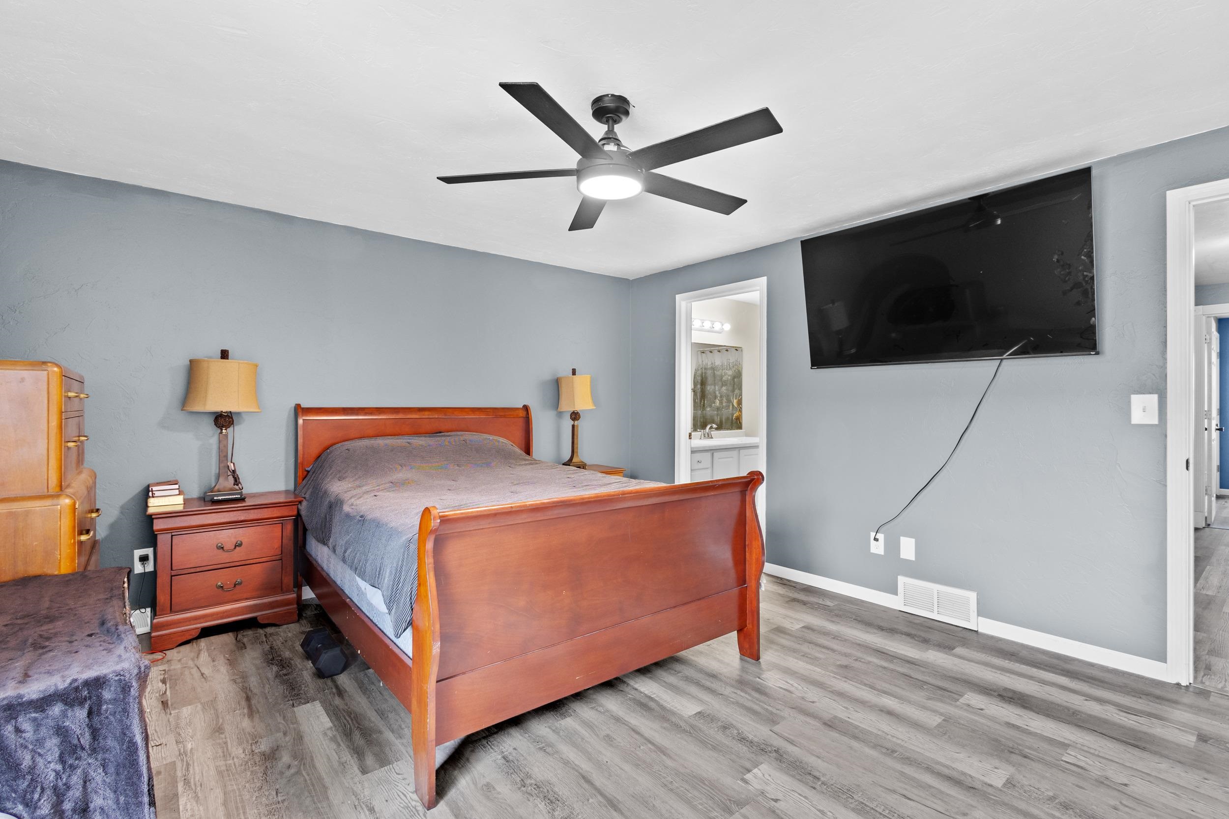 1921 Ceil Street Little Chute, WI 54140 - Photo 13 of 25