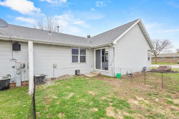 $245,000 | 1921 Ceil Street, Little Chute, WI 54140