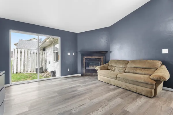 $245,000 | 1921 Ceil Street, Little Chute, WI 54140