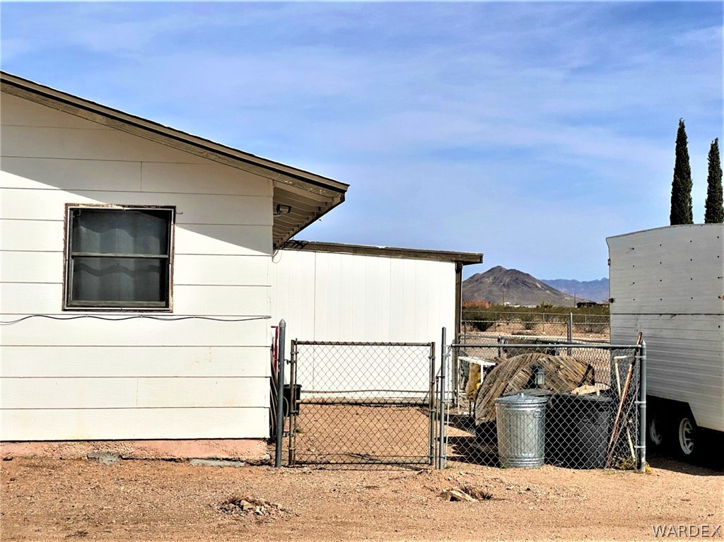 4586 Elgin Road Golden Valley, AZ 86413 - Photo 21 of 25 Gallery Image 21