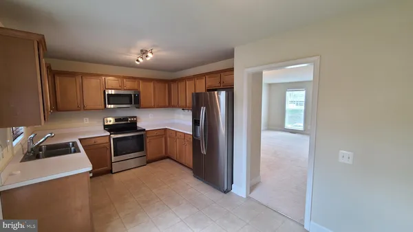 $2,800 | 42711 Wilmar Square, Broadlands, VA 20148