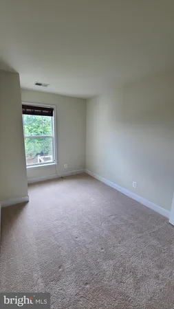 $2,800 | 42711 Wilmar Square, Broadlands, VA 20148