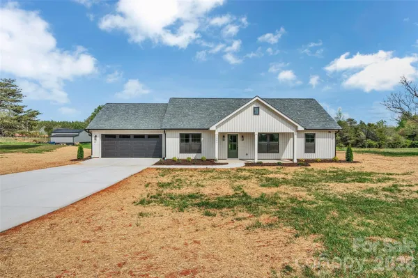 $372,000 | 1297 Hartsoe Road, Lincolnton, NC 28092