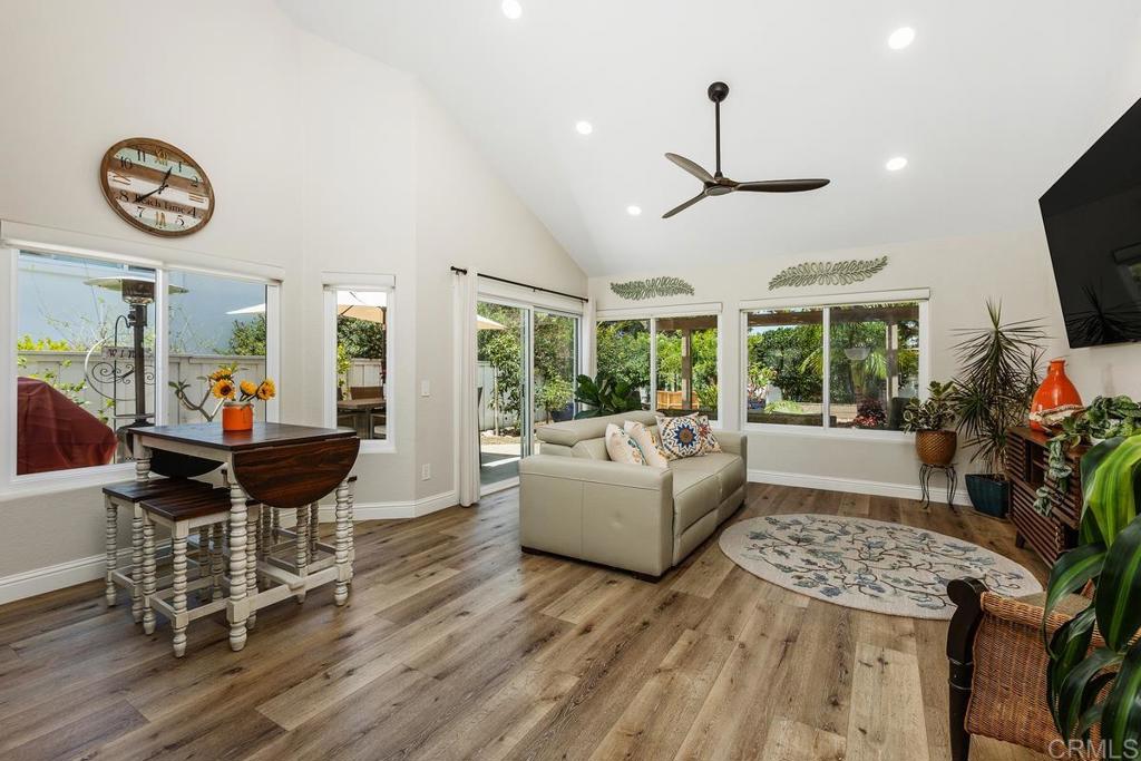 4722 Collinos Way Oceanside, CA 92056 - Photo 12 of 59