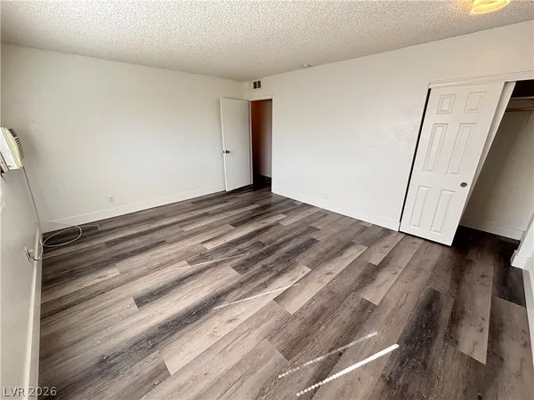 $895 | 270 Tungsten Street, Unit A, Henderson, NV 89015