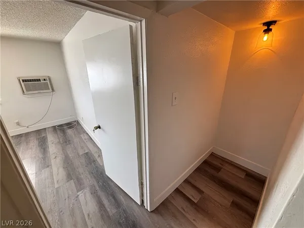 $895 | 270 Tungsten Street, Unit A, Henderson, NV 89015