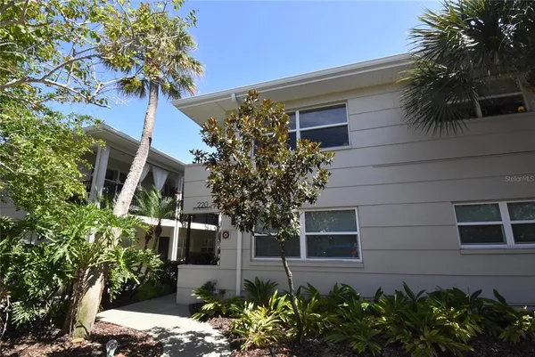 $1,500 | 220 6th Avenue North, Unit 11, St. Petersburg, FL 33701