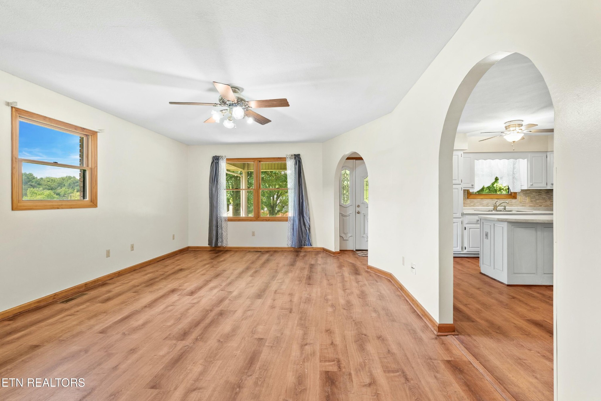 3470 Sims Road Sevierville, TN 37876 - Photo 21 of 37 Gallery Image 21