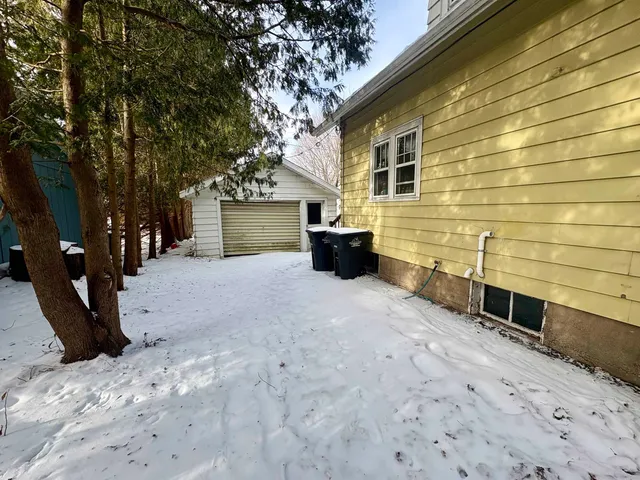 $130,000 | 607 South Lincoln Street, Shawano, WI 54166