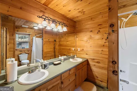 $599,000 | 254 Aries Lane, Blue Ridge, GA 30513