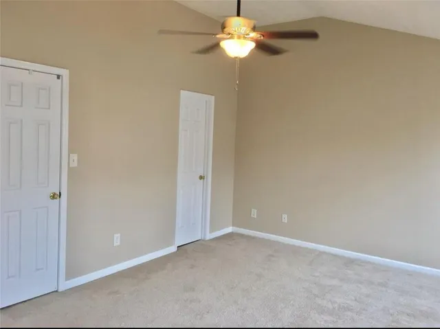 $1,750 | 658 Kenridge Drive, Suwanee, GA 30024