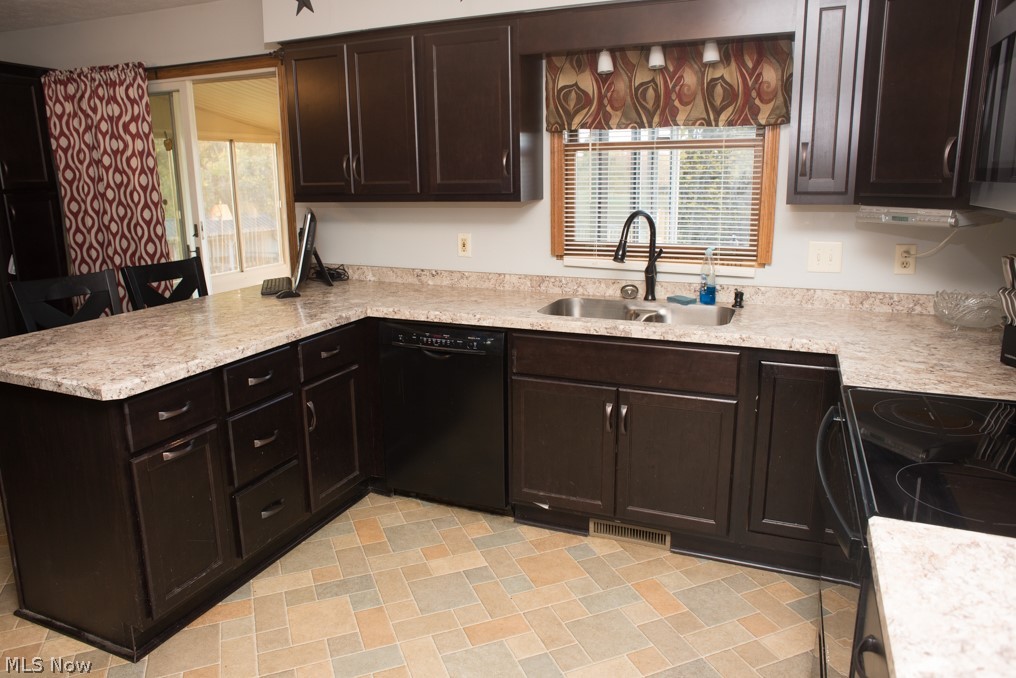 8717 Angling Road Wooster, OH 44691 - Photo 8 of 21 Gallery Image 8