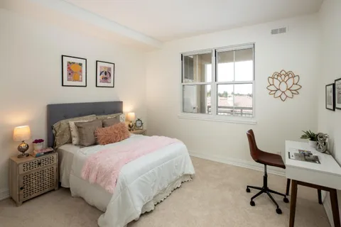 $1,098,888 | 20488 Stevens Creek Boulevard, Unit 1607, Cupertino, CA 95014