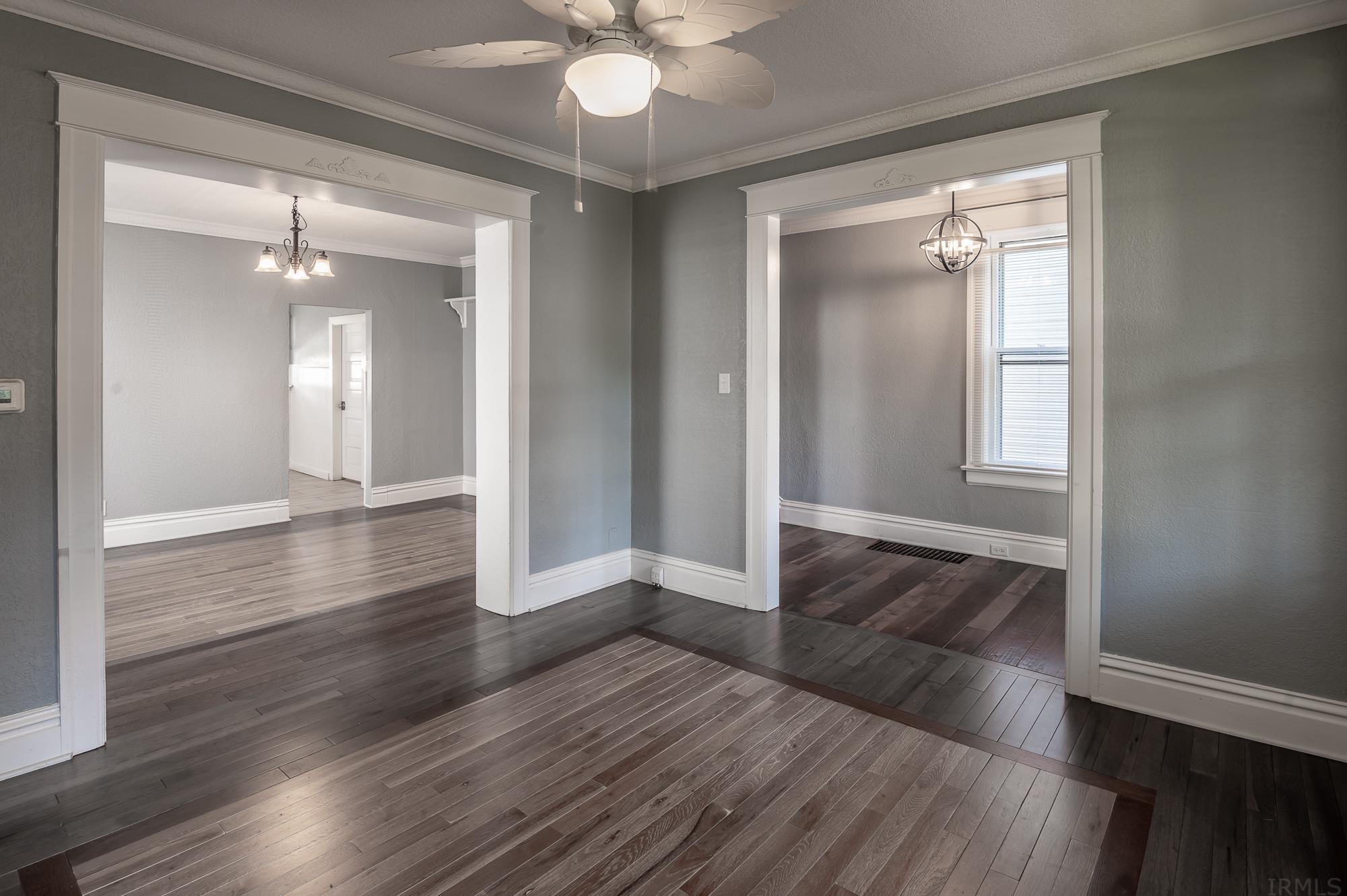 418 Perry Avenue Fort Wayne, IN 46808 - Photo 5 of 32 Gallery Image 5