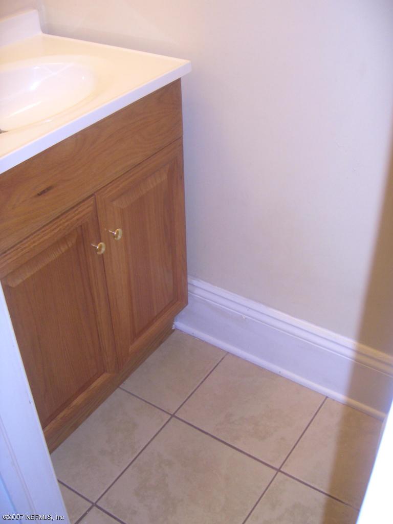 7039 Mayapple Road Jacksonville, FL 32211 - Photo 8 of 8 Master bathroom